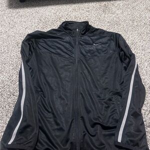 Nike Men's Black and Gray Windbreaker